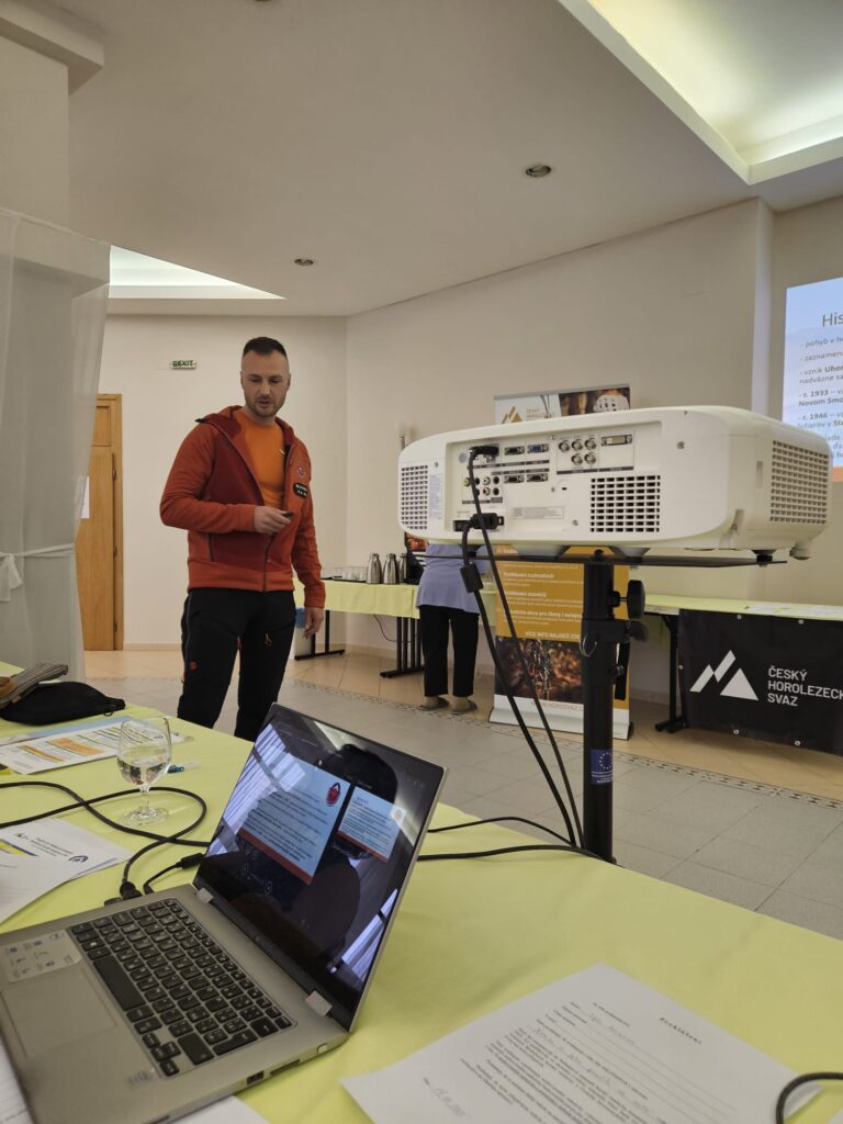 Ukažky práce záchranárov