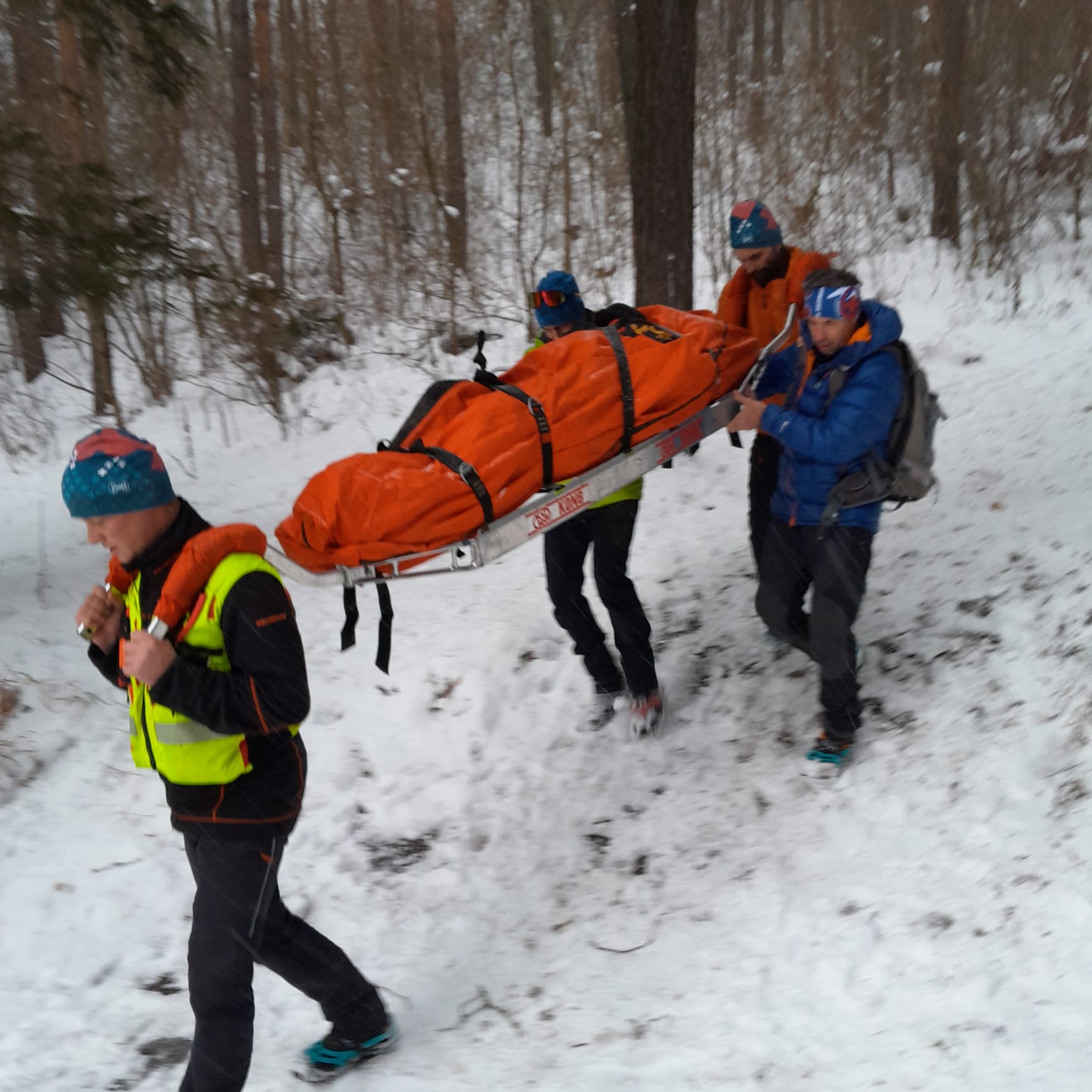 Transport zraneného