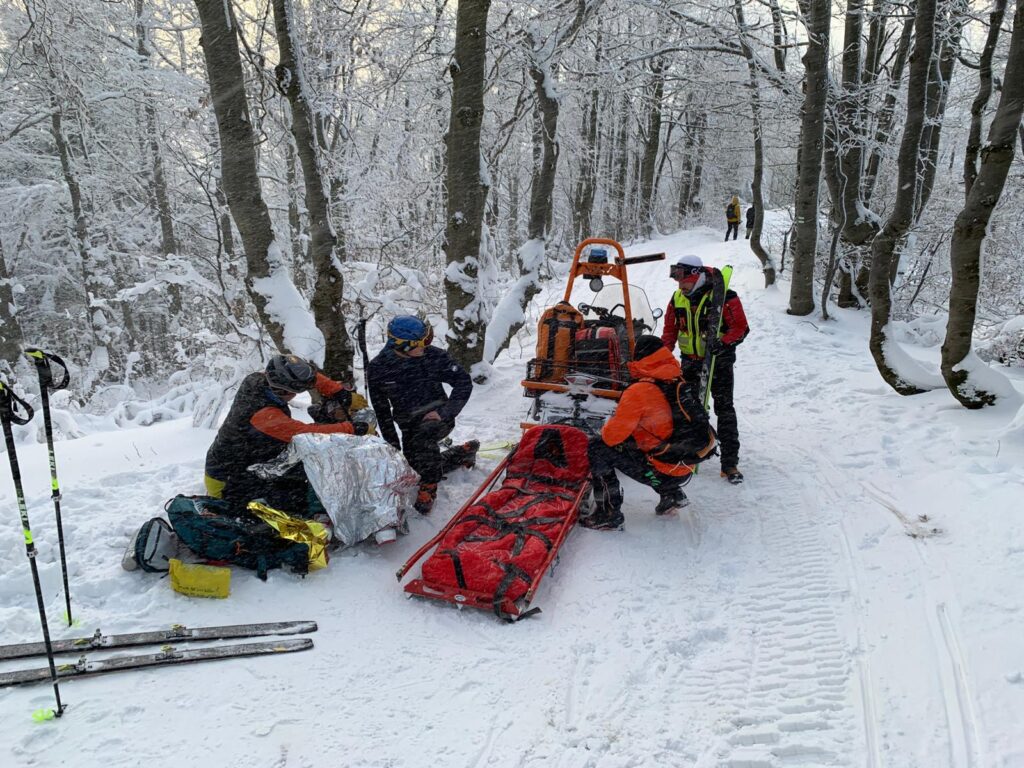 ošetrenie zranenej skialpinistky