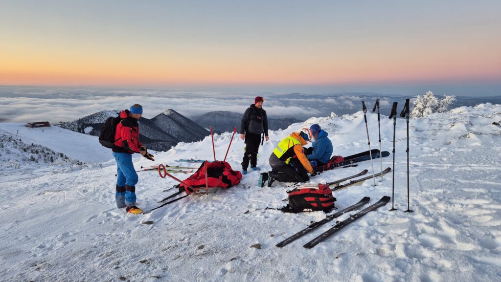 ošetrenie pacienta na hrebeni Malej Fatry 