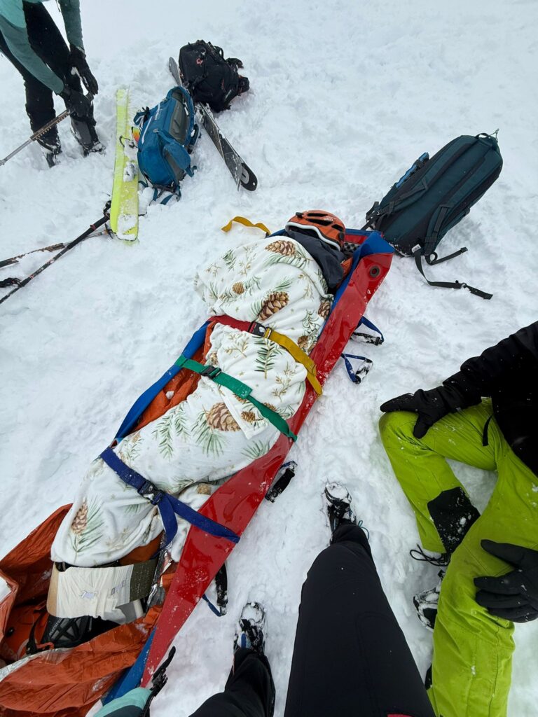 Úraz skialpinistu v Malej Studenej doline ošetrenie a nabalenie