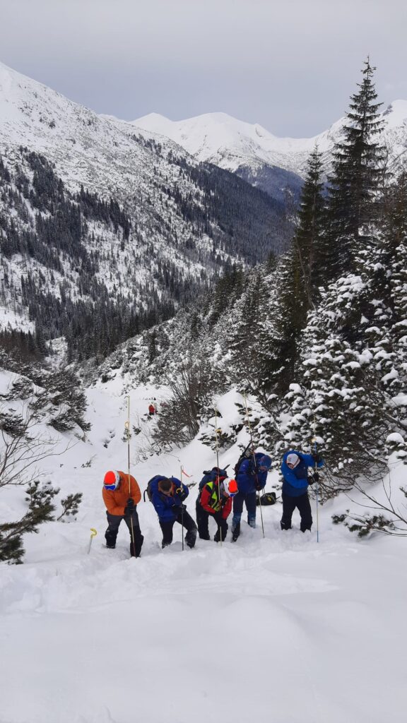 sondovanie na lavíništi