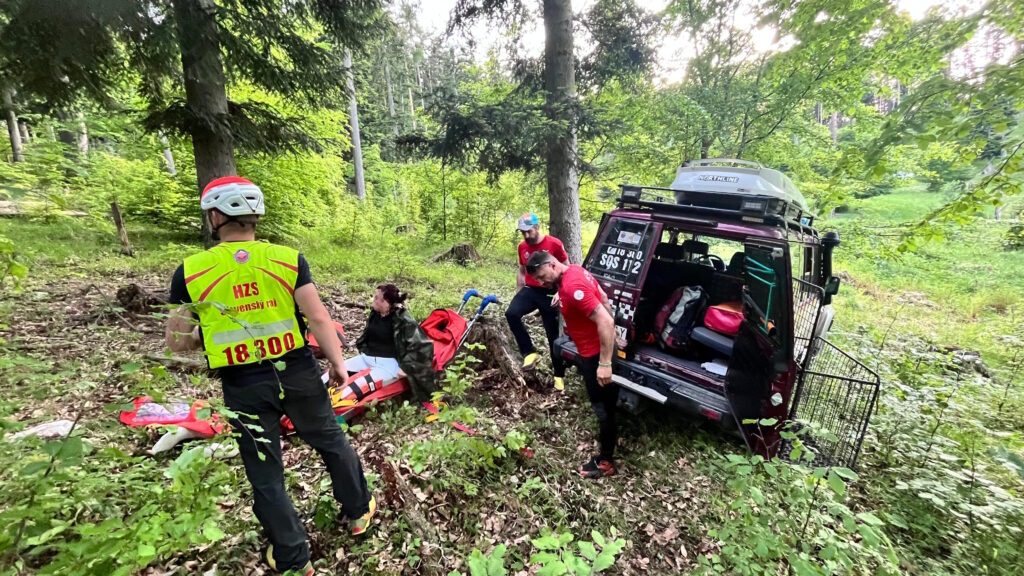 Zásah horských záchranárov v Slovenskom raji motorizovaný transport 