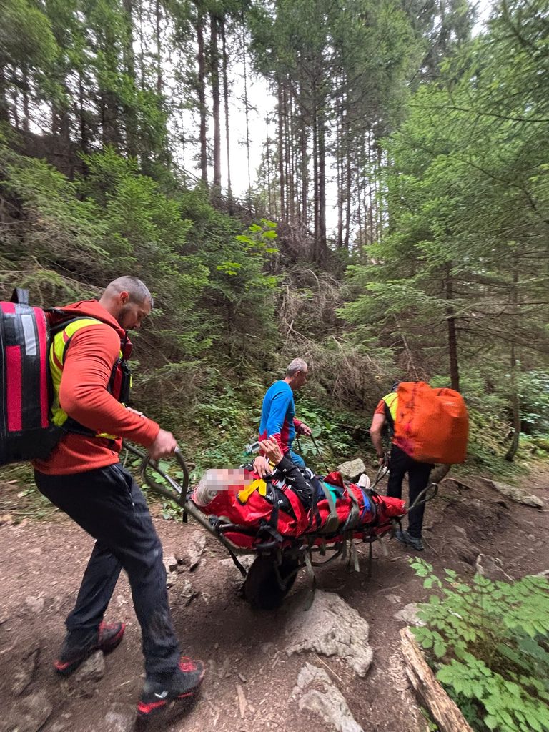Článok: Horskí záchranári pomáhali nad Hrabovom